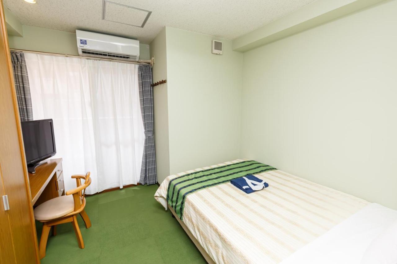 Hotel Peace Land Kume Naha Ngoại thất bức ảnh