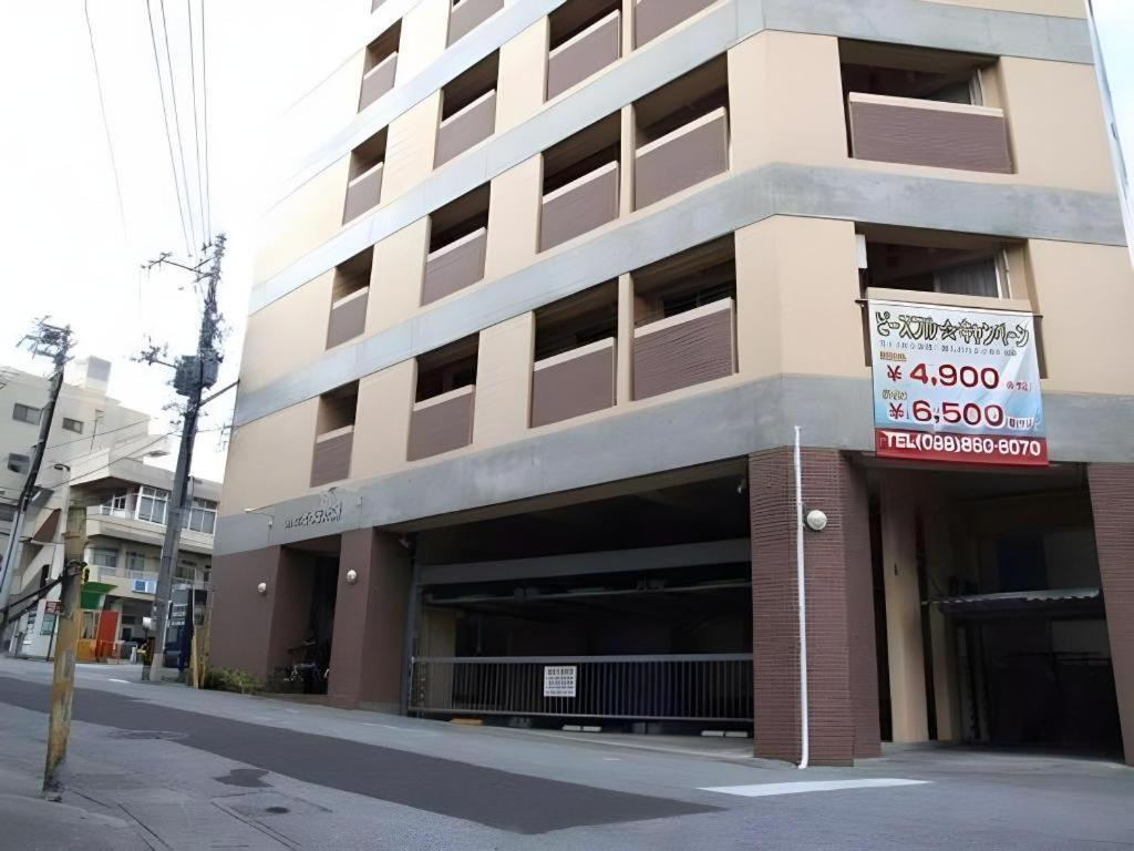 Hotel Peace Land Kume Naha Ngoại thất bức ảnh