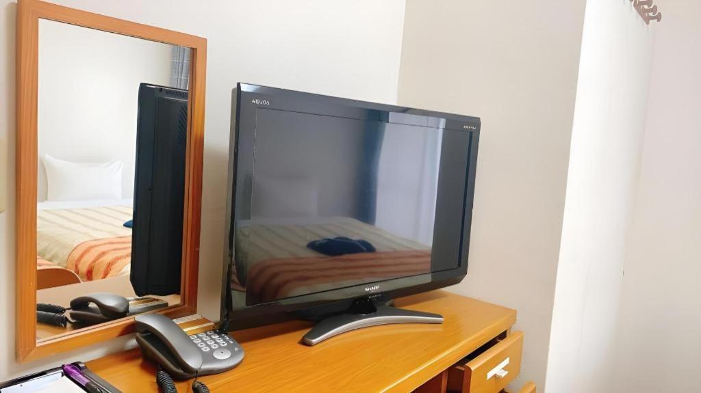 Hotel Peace Land Kume Naha Ngoại thất bức ảnh