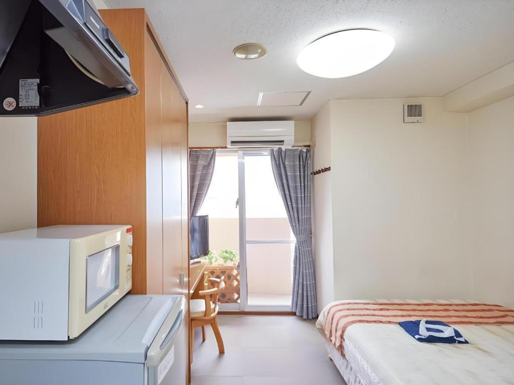 Hotel Peace Land Kume Naha Ngoại thất bức ảnh