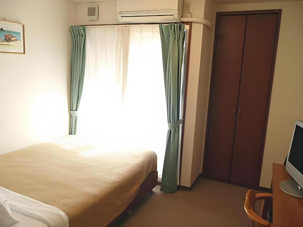 Hotel Peace Land Kume Naha Ngoại thất bức ảnh