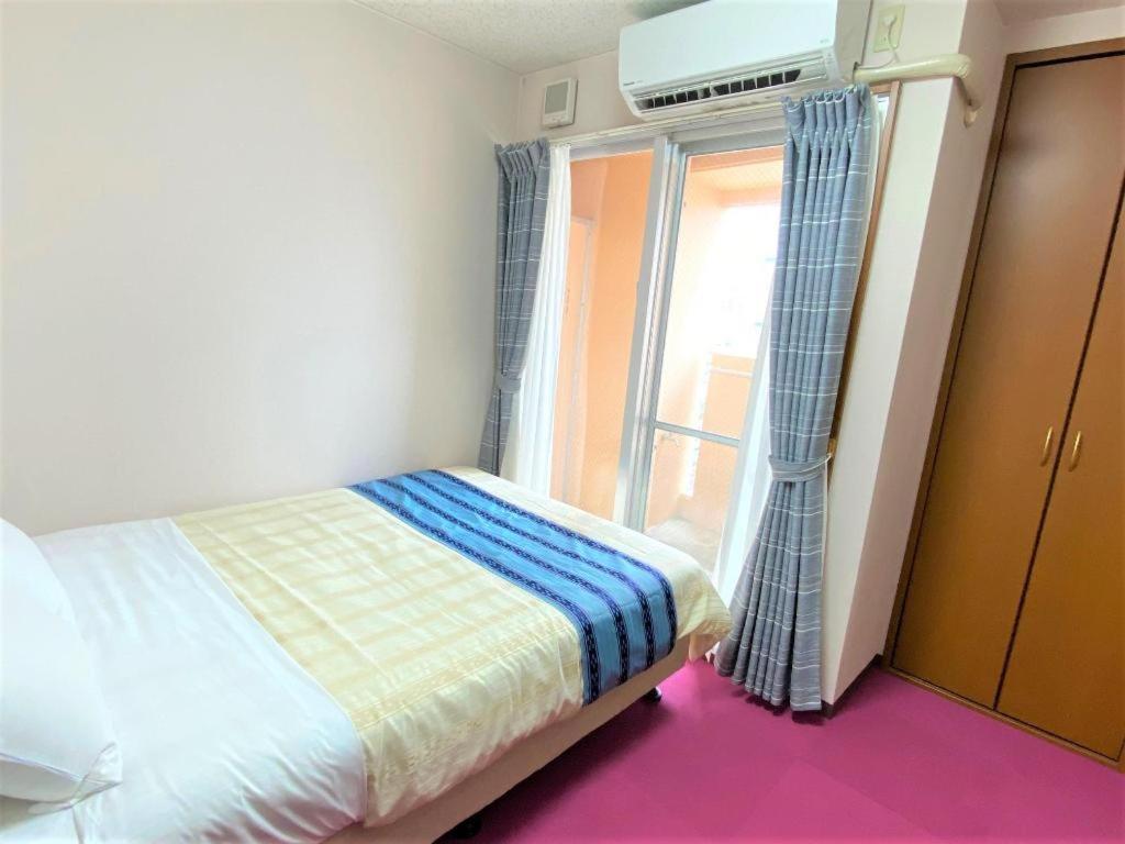 Hotel Peace Land Kume Naha Ngoại thất bức ảnh