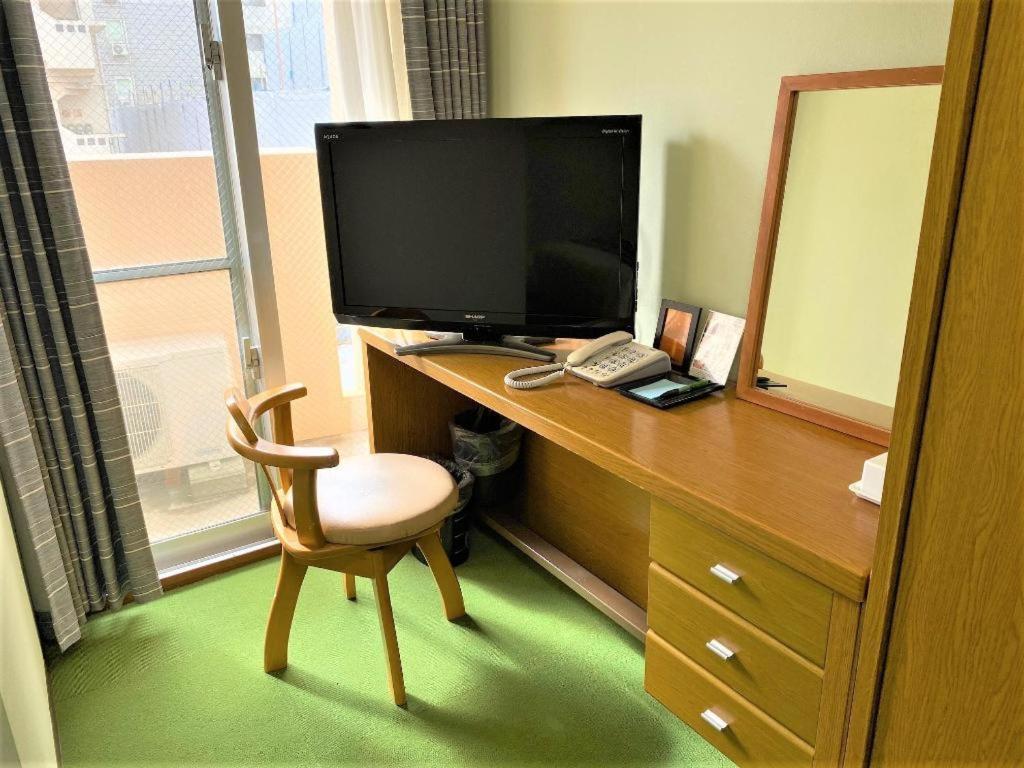Hotel Peace Land Kume Naha Ngoại thất bức ảnh
