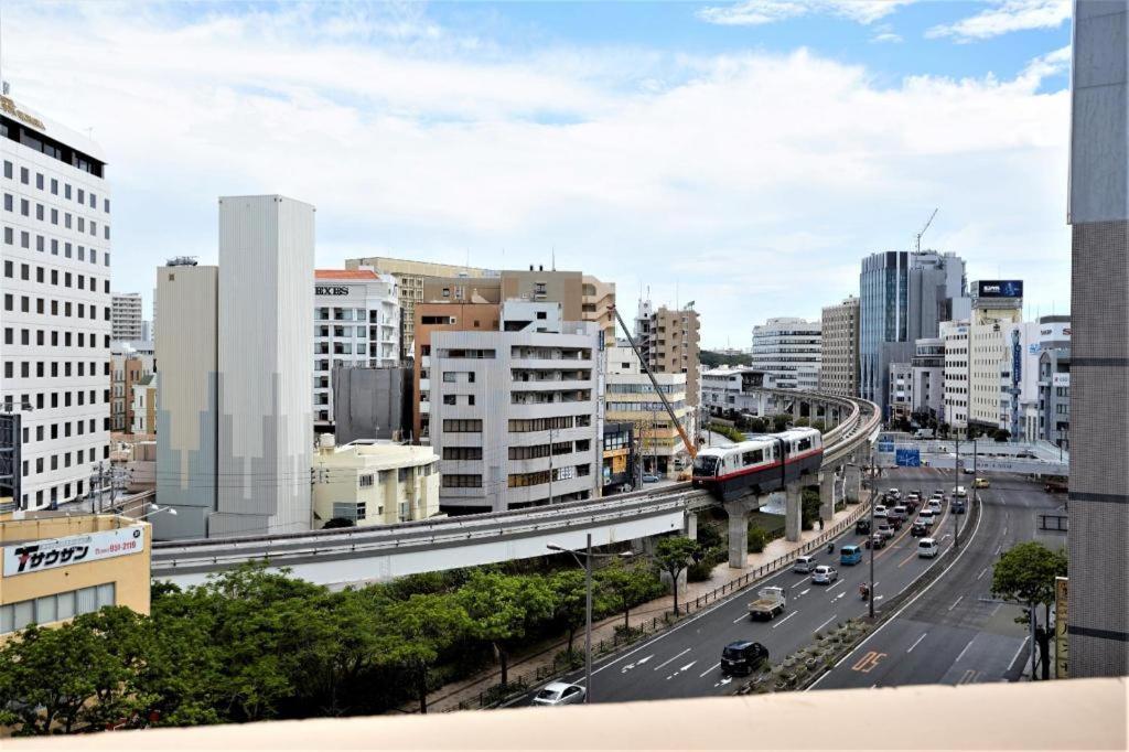 Hotel Peace Land Kume Naha Ngoại thất bức ảnh